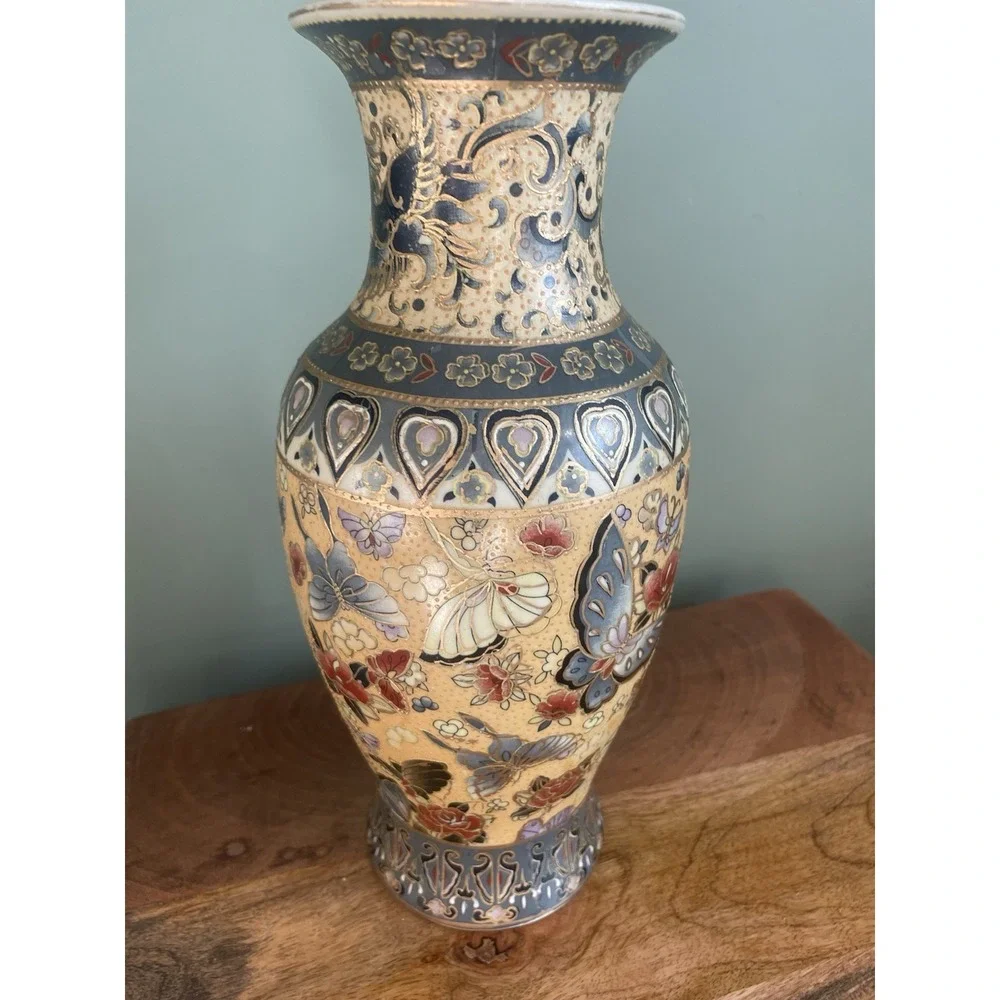 Vintage Satsuma Chinese Porcelain Vase Gold Floral Butterflies Hand Painted 12